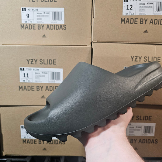 Yeezy slide - Dark Onyx